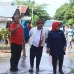 Ketua DPRD Bolmut Kunjungi Korban Banjir dan Longsor
