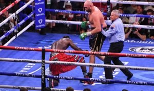 Pertandingan Tinju Dunia WBC: Furry Bantai Wilder Sampai KO