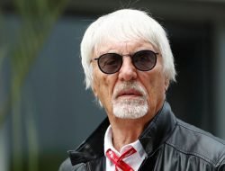 Mantan Bos F1 Ecclestone Didakwa Kasus Penipuan