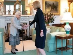 Liz Truss Resmi Menjadi Perdana Menteri Inggris