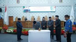 DPRD Bersama Pemkab Bolmut Paripurnakan Nota Kesepakatan Perubahan KUA-PPAS 2023