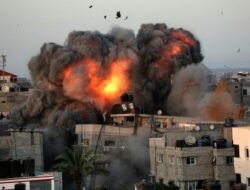 Hizbullah Bantu Hamas Bombardir Israel