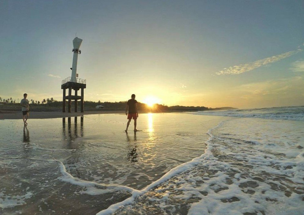 Pantai Apra di Kabupaten Cianjur