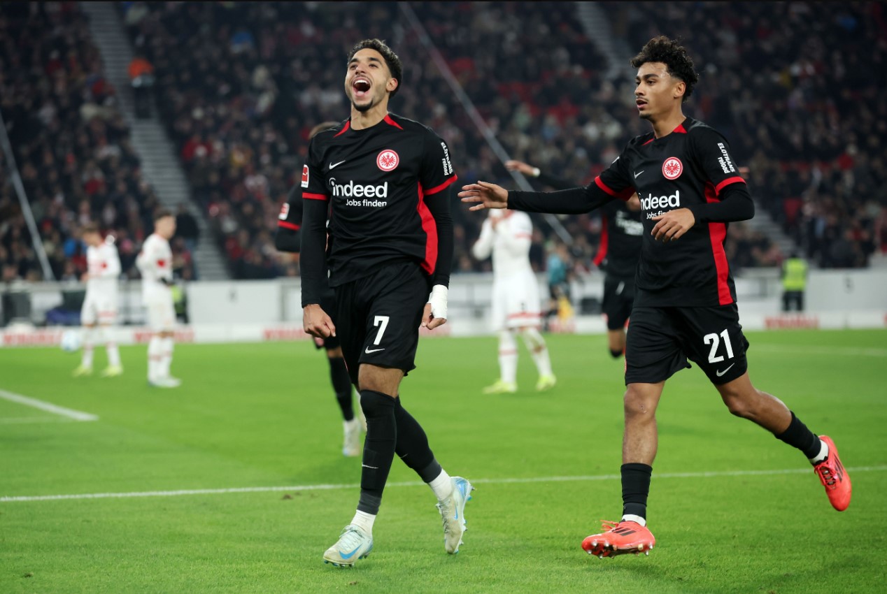 Barcelona Mengincar bintang Omar Marmoush senilai 45 juta euro