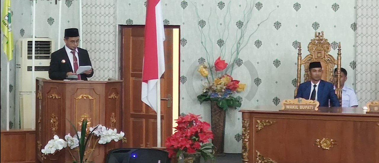 Bupati Bolmut bersama Wakil Bupati
