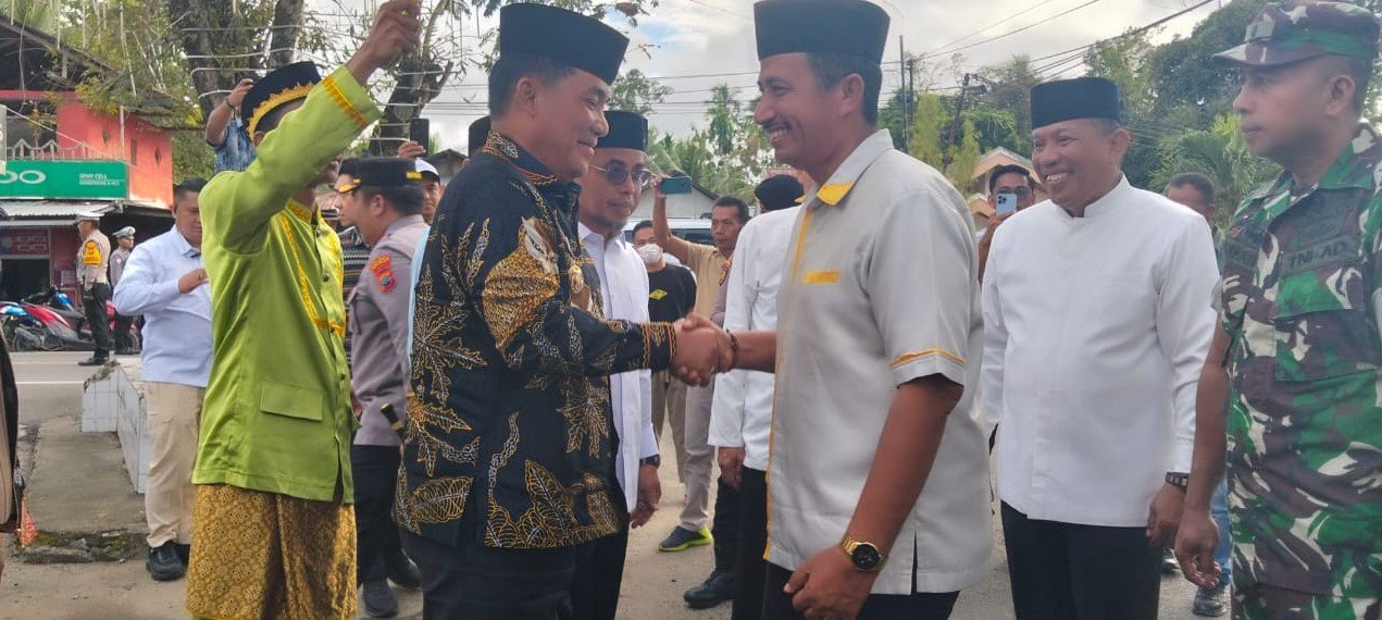 Pimpinan DPRD Bersama Gubernur Sulut