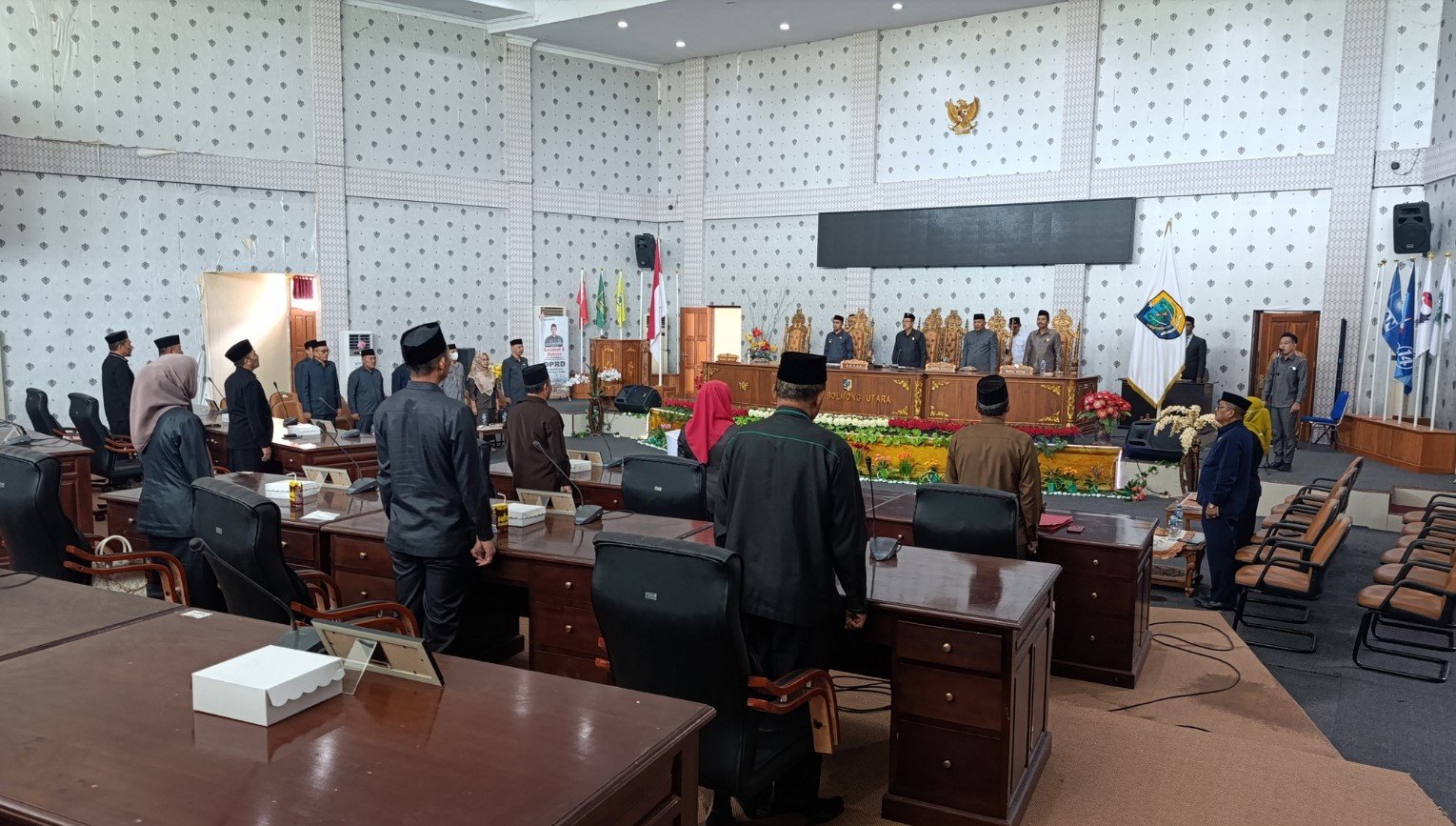 Anggota DPRD Bolmut Mengikuti Paripurna LPKJ Bupati