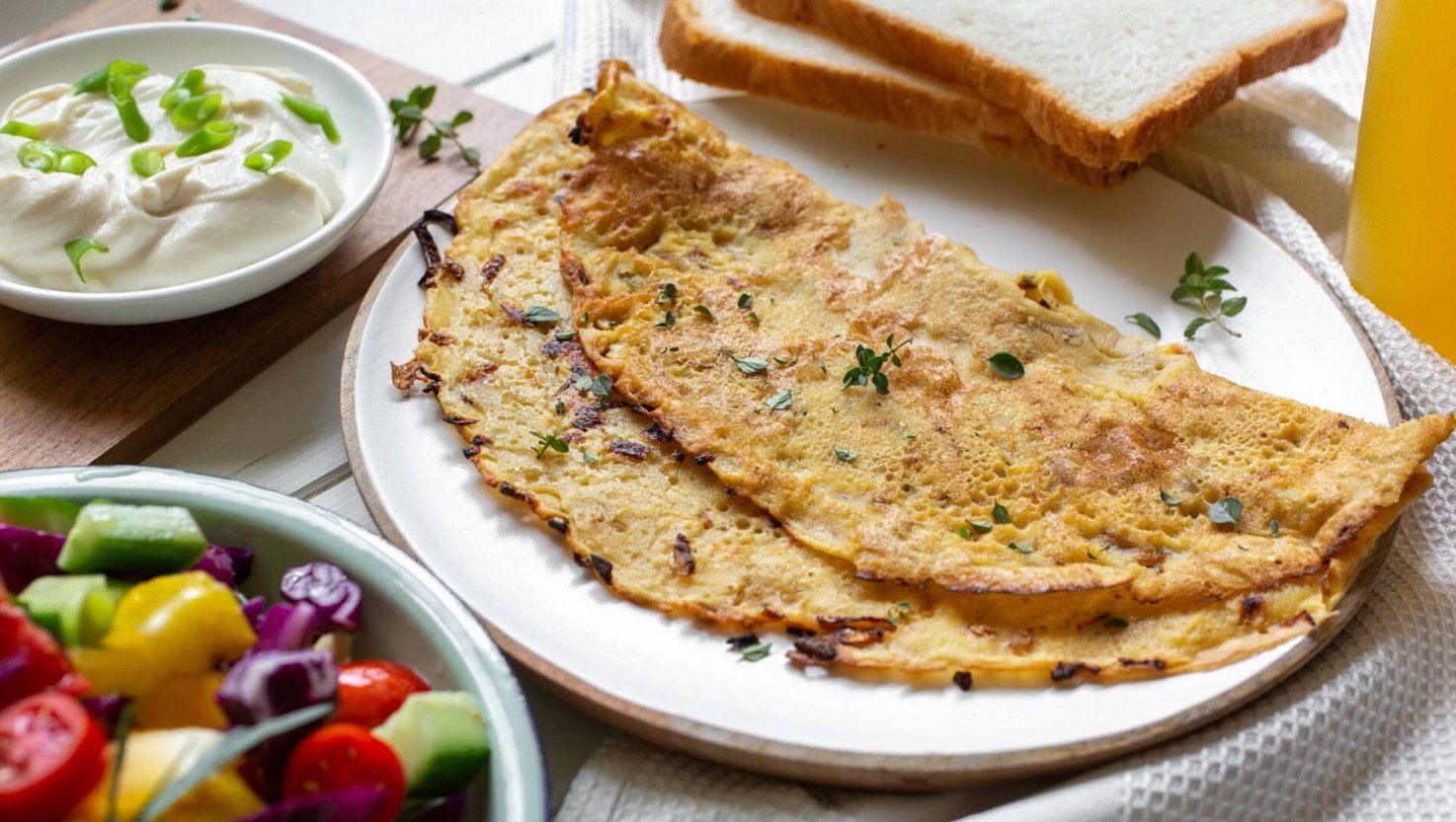 Telur Dadar dari Tepung Kacang Arab Vegan