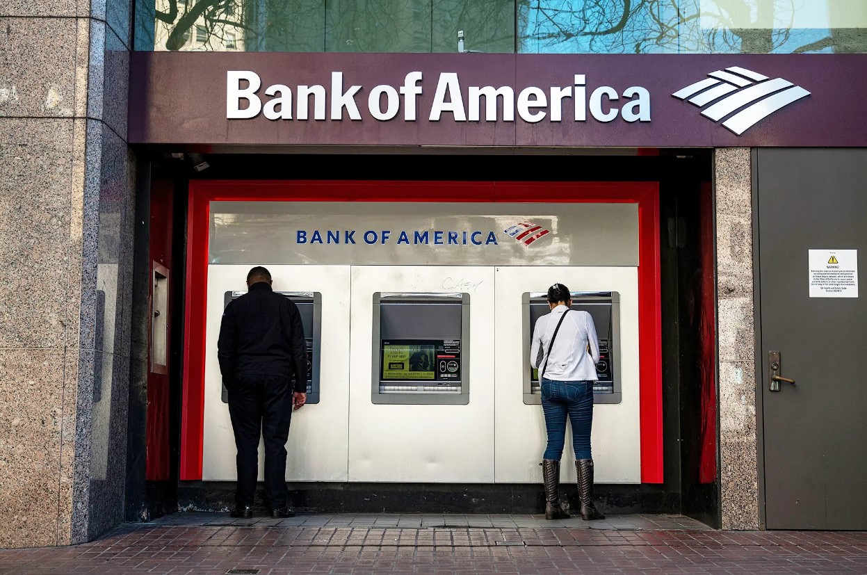 Bitcoin dinobatkan sebagai mata uang terbaik tahun 2025 oleh Bank of America
