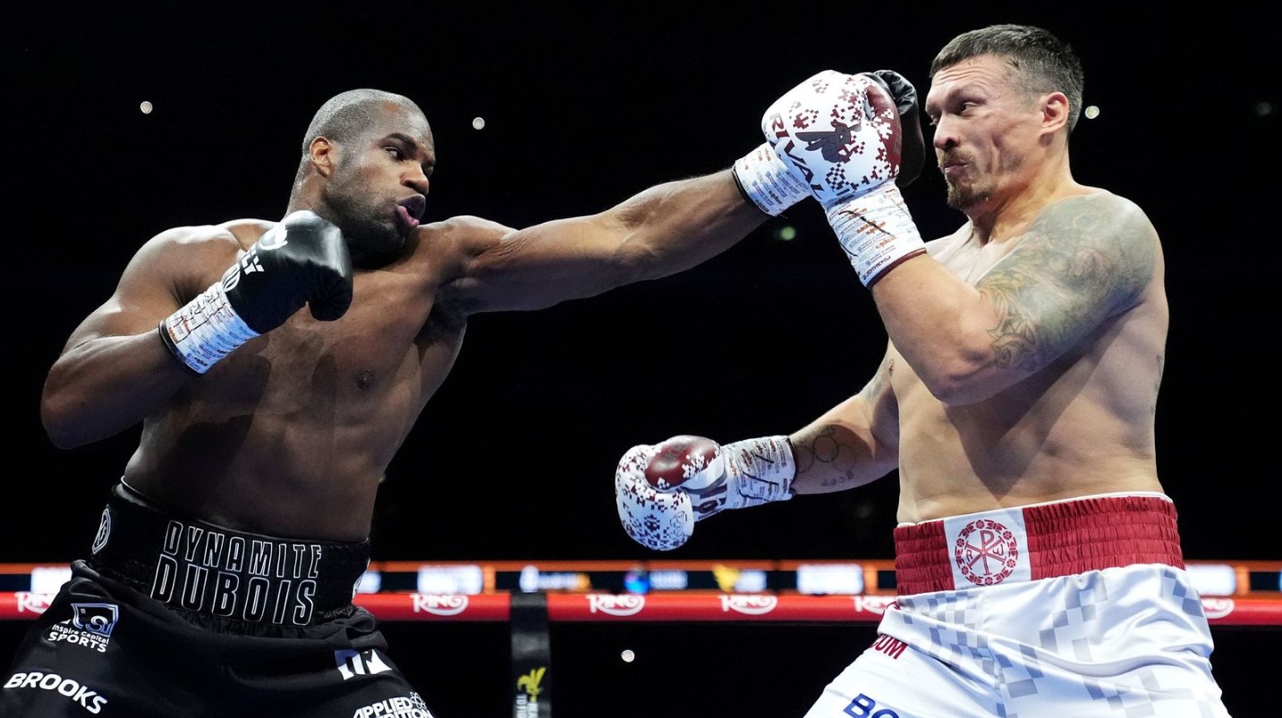 Oleksandr Usyk Meraih Kemenangan KO Luar Biasa atas Daniel Dubois