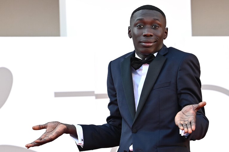 Khaby Lame menjual perusahaan inti dan mengembangkan bisnis global