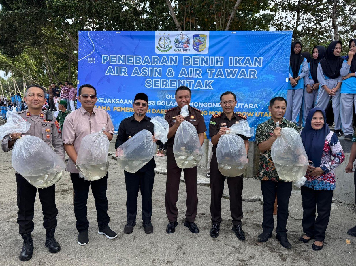 Pelepasan bibit ikan di Bolmut
